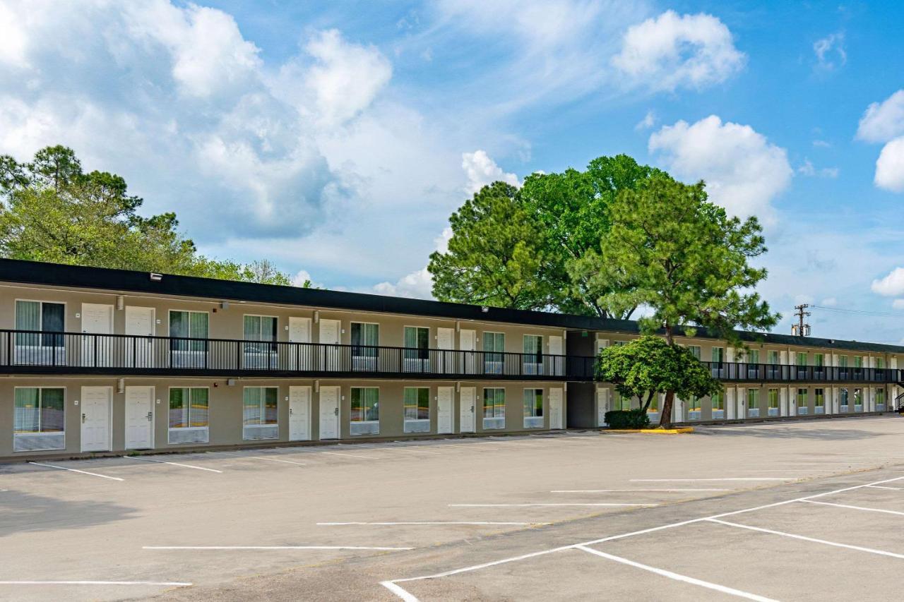 Rodeway Inn Huntsville Extérieur photo